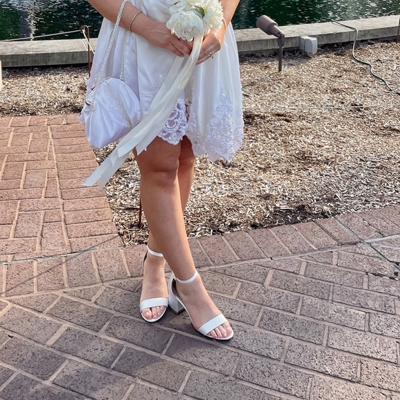 Lulus Harper ivory satin ankle strap heels size 7.5 - Picture 14 of 15